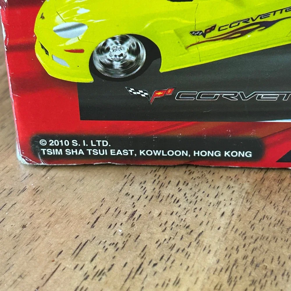 Auto Trendz Radio Control Ram SRT-10 1:14 Scale RC Truck 27MHz New in Box 2010